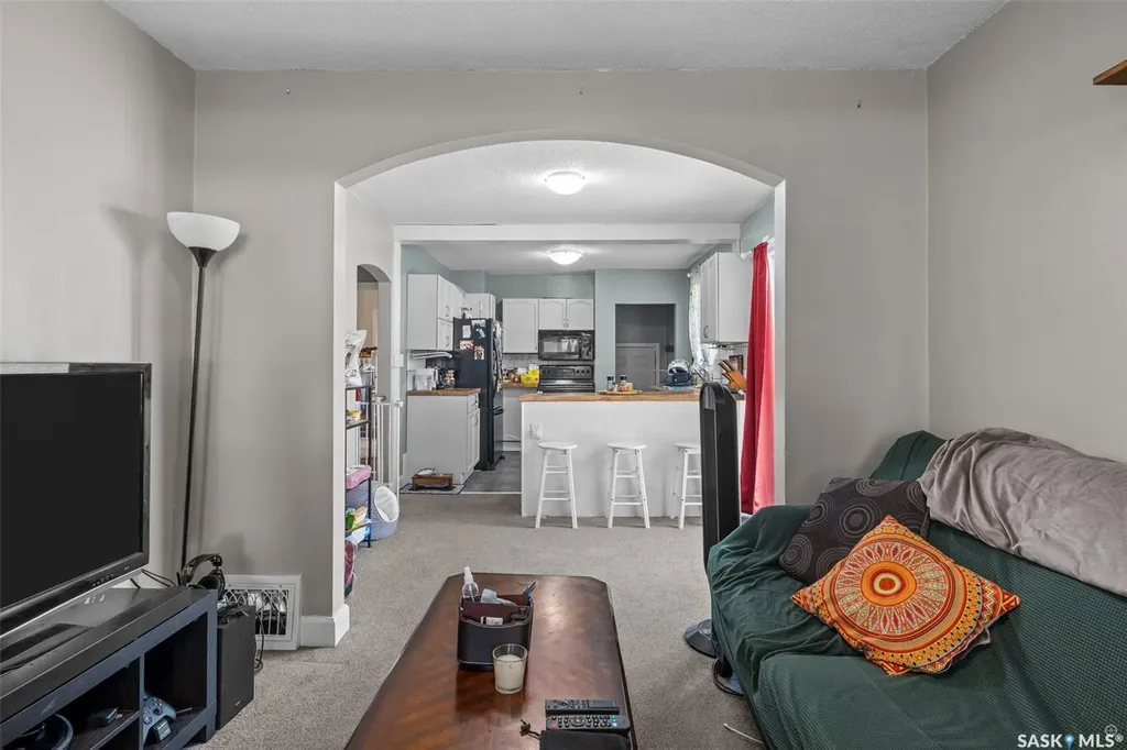 339 15th Street W Prince Albert SK S6V 3R1