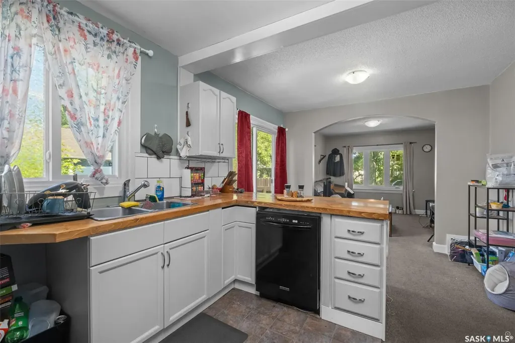 339 15th Street W Prince Albert SK S6V 3R1