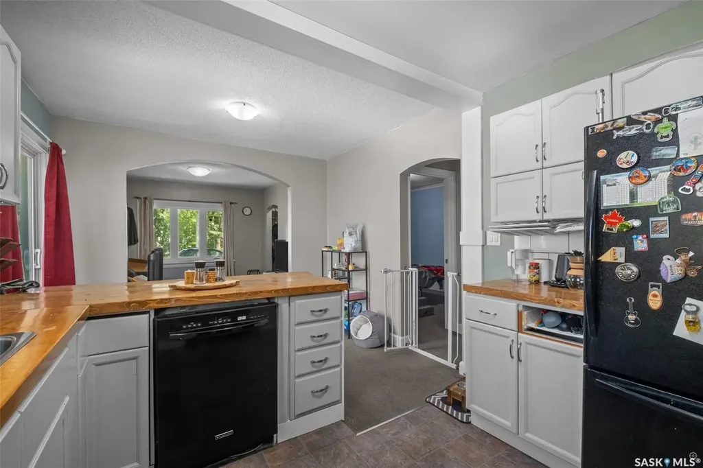 339 15th Street W Prince Albert SK S6V 3R1