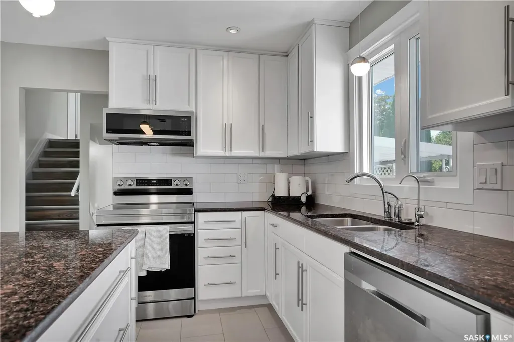 217 Mount Allison Crescent Saskatoon SK S7H 4G6