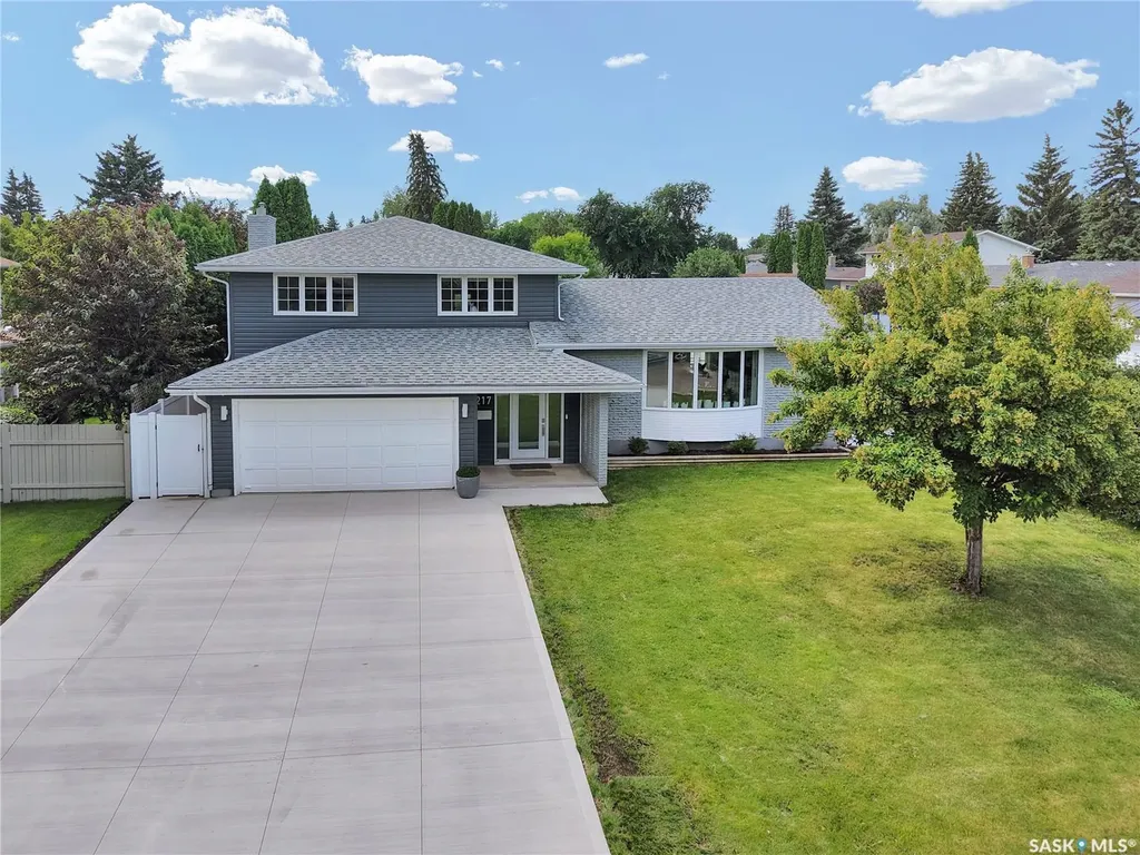 217 Mount Allison Crescent Saskatoon SK S7H 4G6