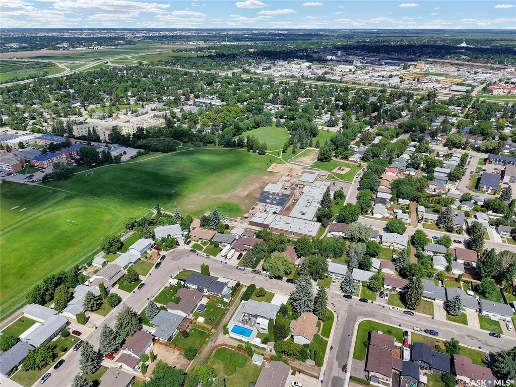 217 Mount Allison Crescent Saskatoon SK S7H 4G6