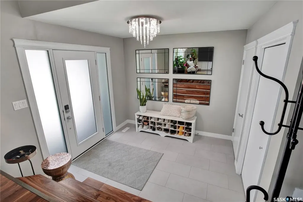 217 Mount Allison Crescent Saskatoon SK S7H 4G6
