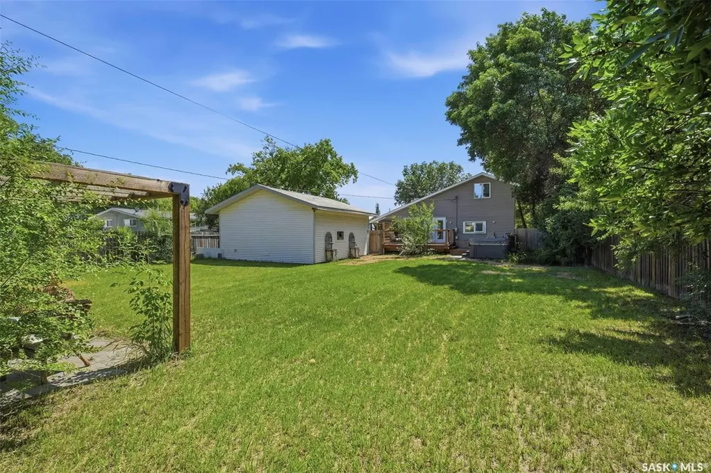 312 3rd Street W Warman SK S0K 4S2