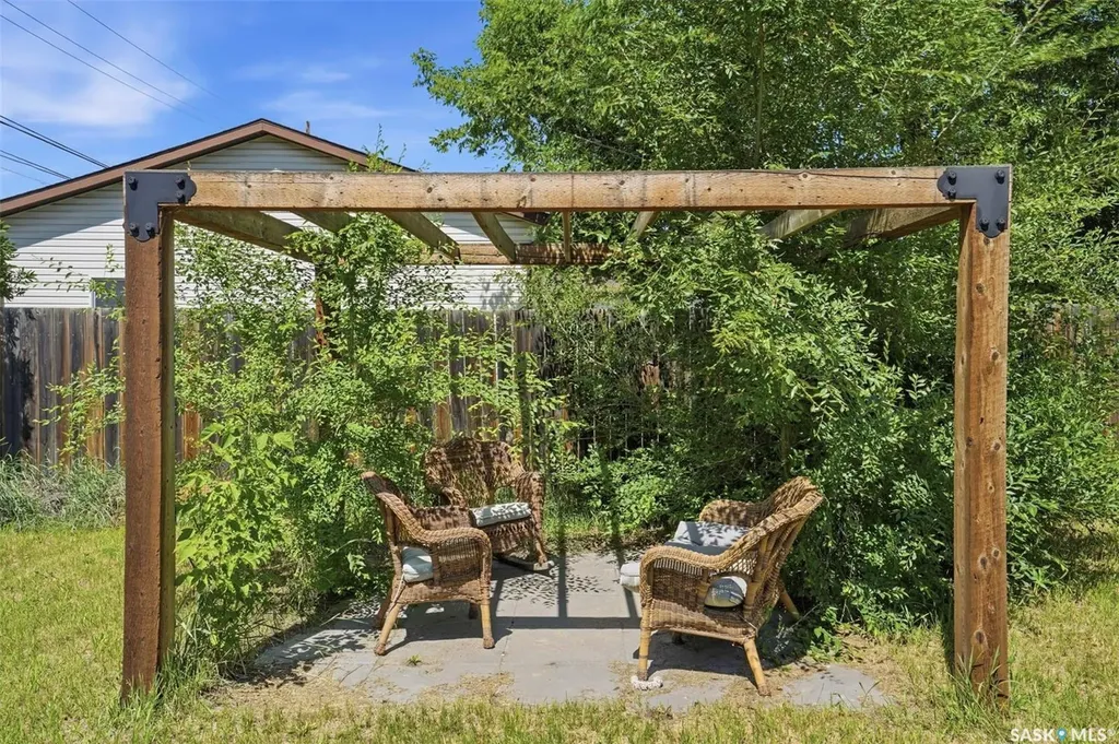 312 3rd Street W Warman SK S0K 4S2