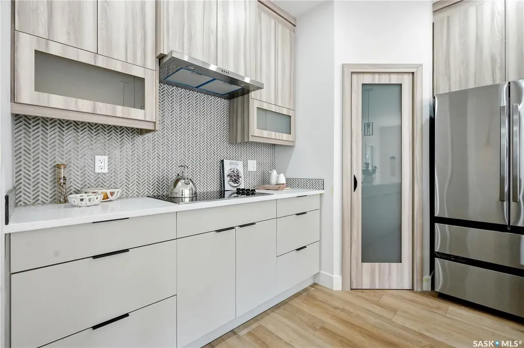 275 Dziadyk Manor Saskatoon SK S7V 1M5
