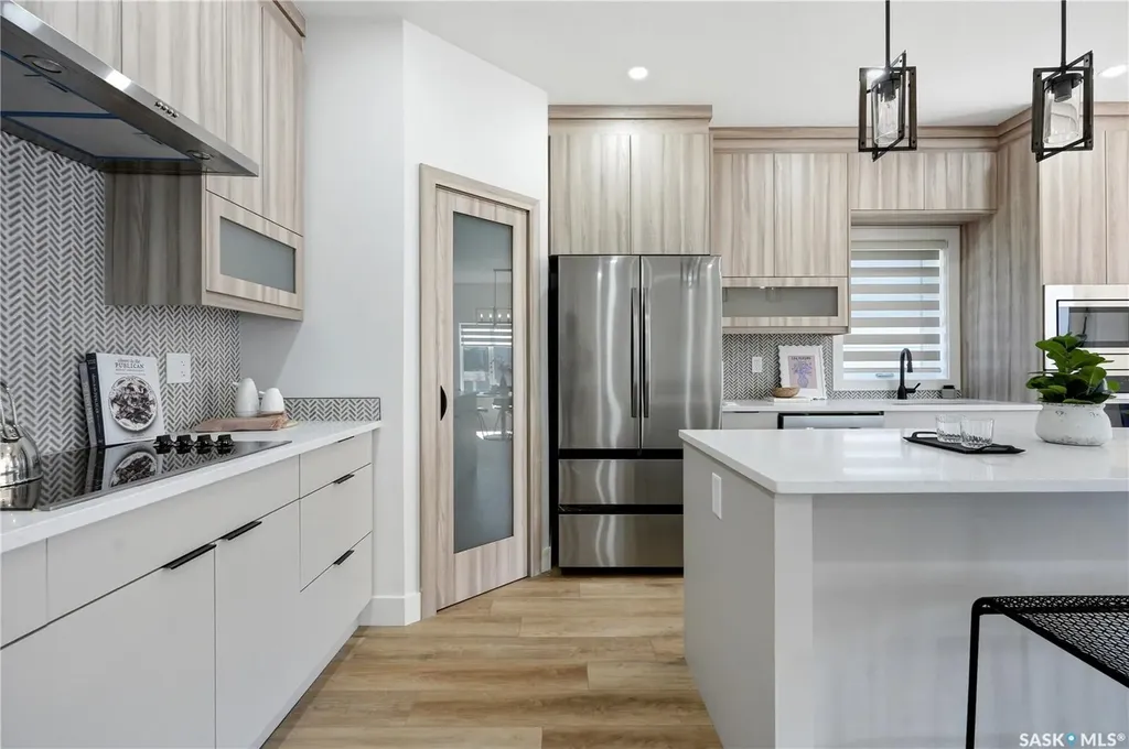 275 Dziadyk Manor Saskatoon SK S7V 1M5