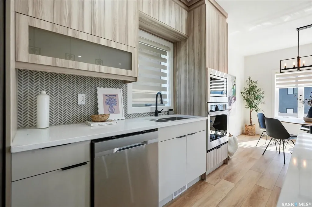 275 Dziadyk Manor Saskatoon SK S7V 1M5