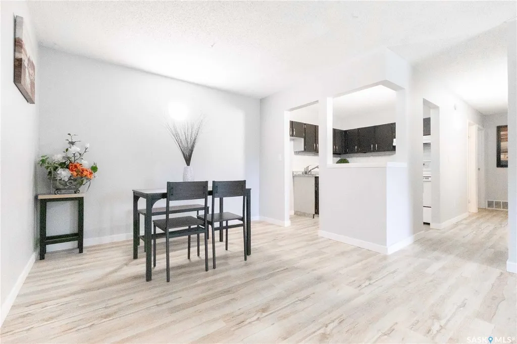 160 Gore Place Regina SK S4T 7S4
