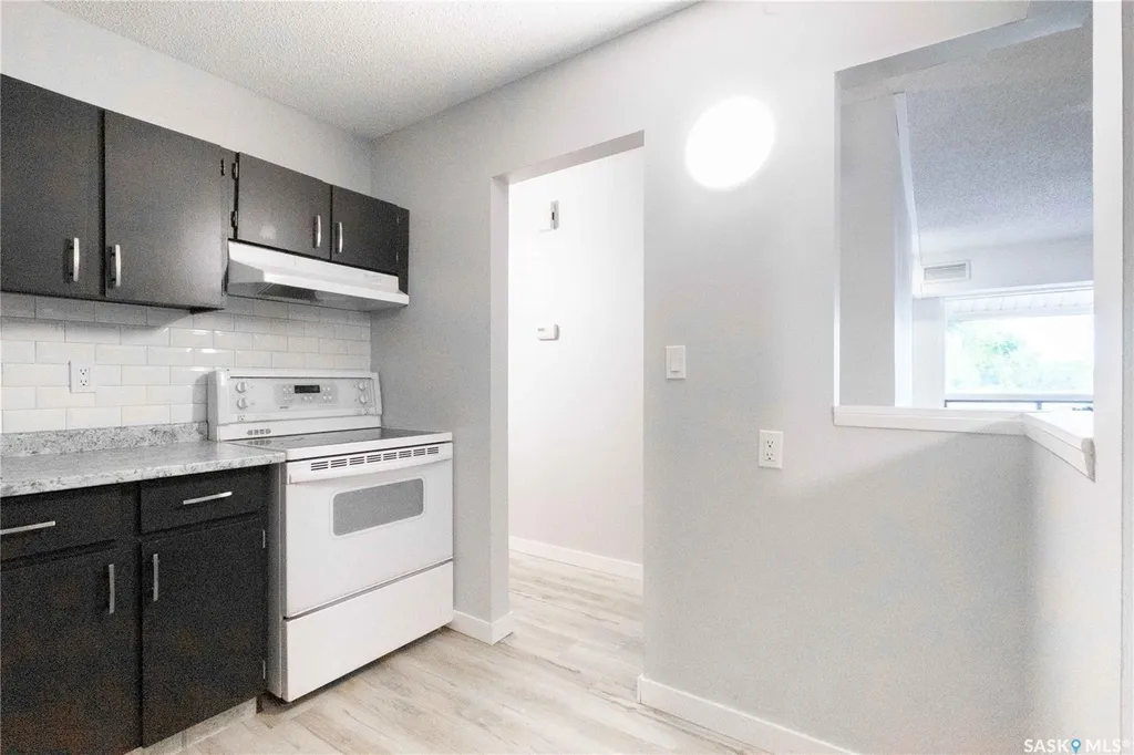 160 Gore Place Regina SK S4T 7S4