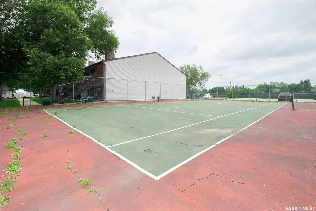 160 Gore Place Regina SK S4T 7S4