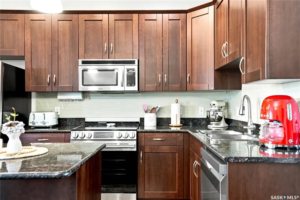 610 Stensrud Road Saskatoon SK S7W 0E5