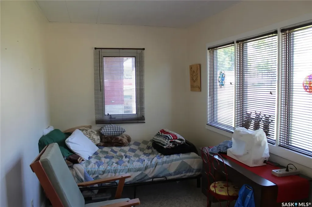 213 Westman Street Midale SK S0C 1S0