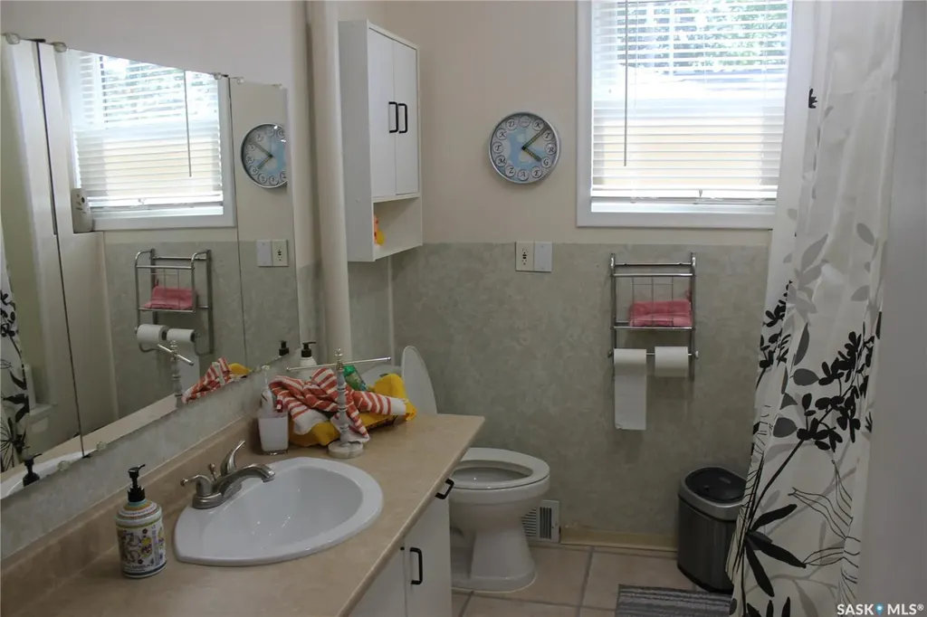 213 Westman Street Midale SK S0C 1S0