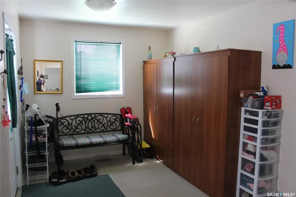 213 Westman Street Midale SK S0C 1S0
