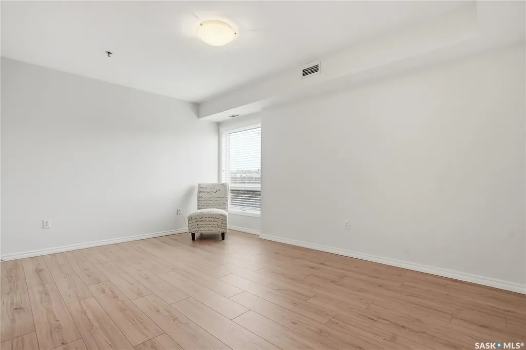 902 Spadina Crescent E Saskatoon SK S7K 0G8