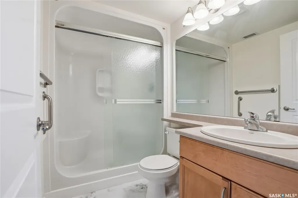 902 Spadina Crescent E Saskatoon SK S7K 0G8