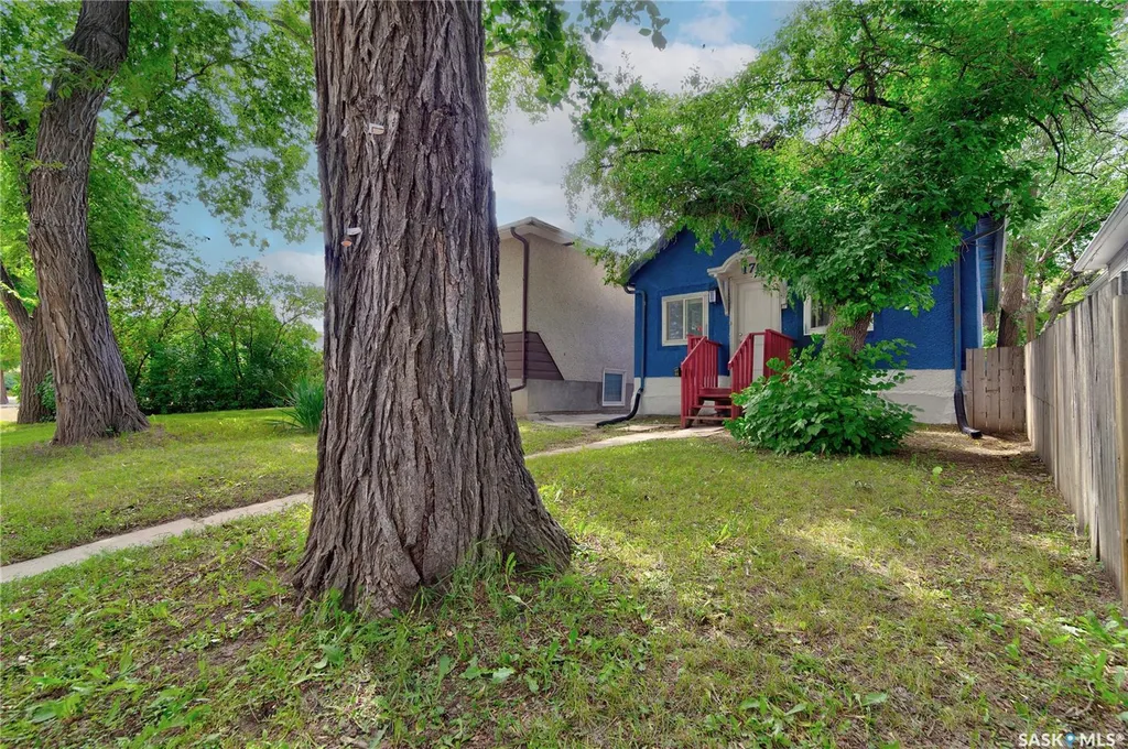 1760 Quebec Street Regina SK S4P 1J3