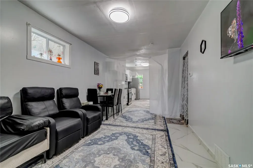 1760 Quebec Street Regina SK S4P 1J3