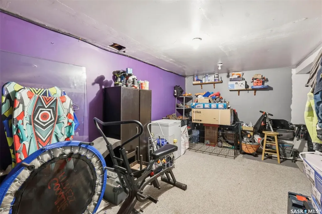 123 Kirkpatrick Crescent Saskatoon SK S7L 6Z1