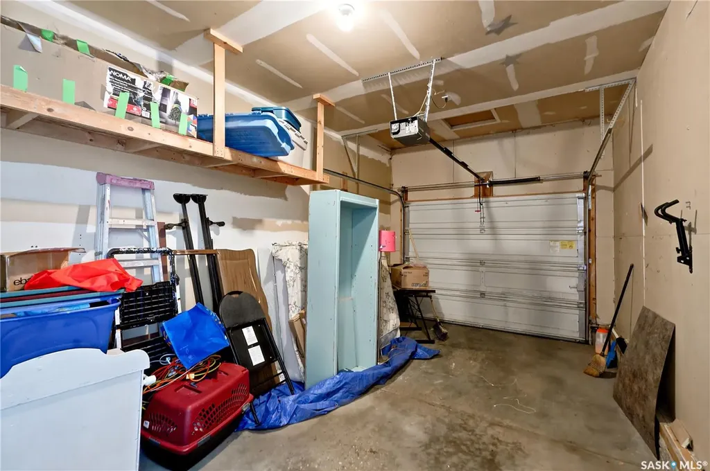 535 Mcwillie Avenue Saskatoon SK S7S 1J1