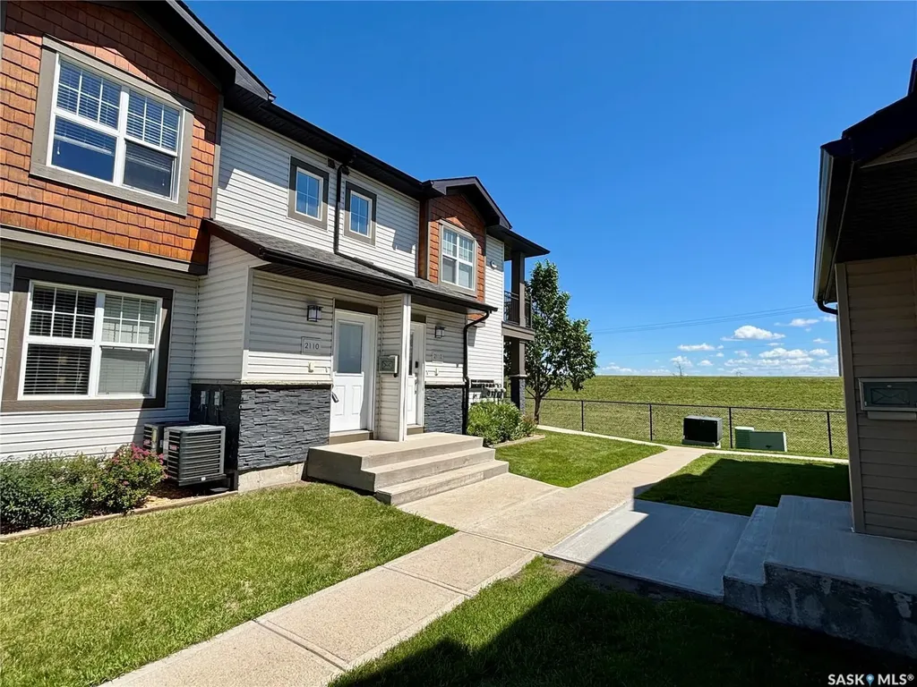 1015 Patrick Crescent Saskatoon SK S7W 0M2