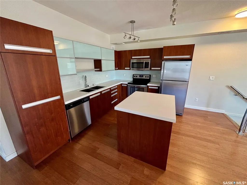 1015 Patrick Crescent Saskatoon SK S7W 0M2