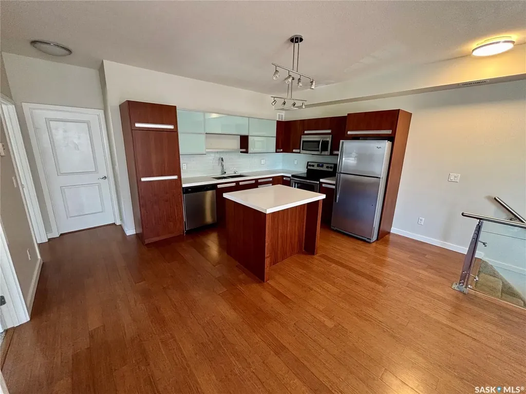 1015 Patrick Crescent Saskatoon SK S7W 0M2