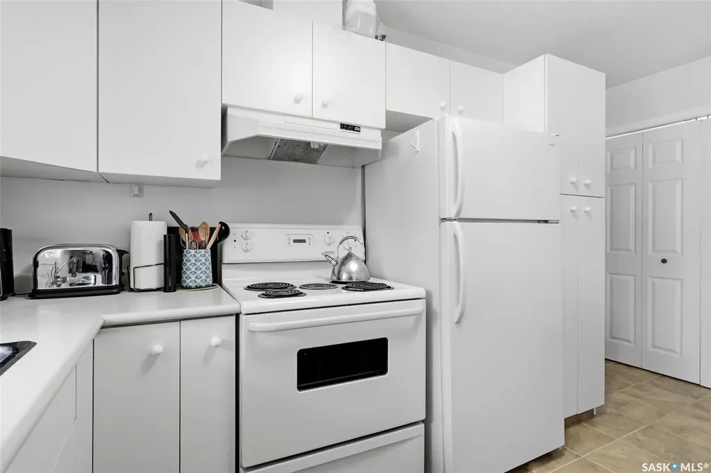 2203 Angus Street Regina SK S4T 2A3