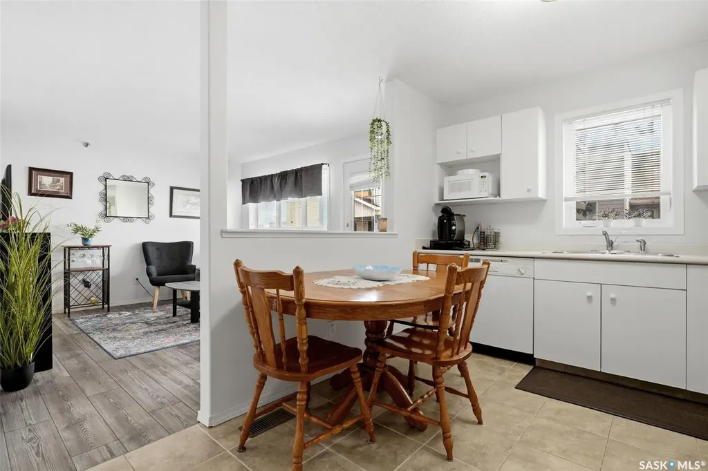 2203 Angus Street Regina SK S4T 2A3