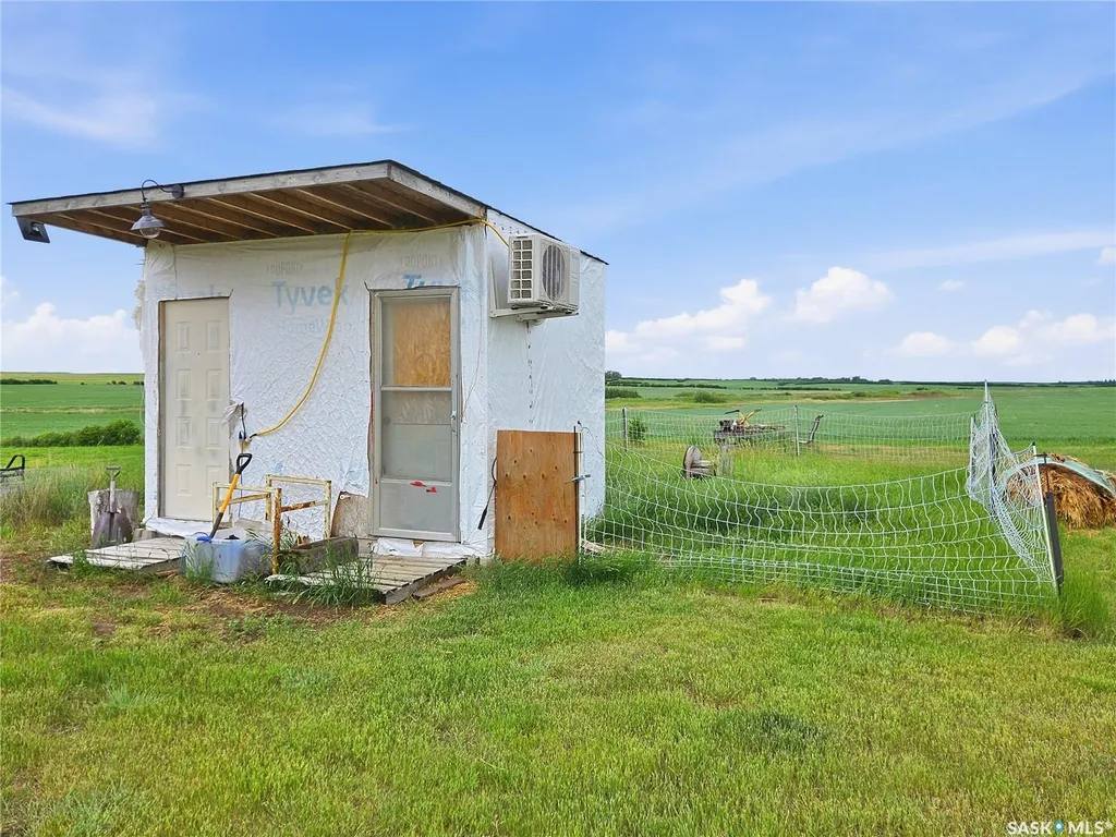 Rural Address Dodsland SK S0L 0V0