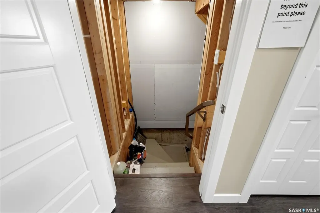 4361 James Hill Road Regina SK S4W 0L4