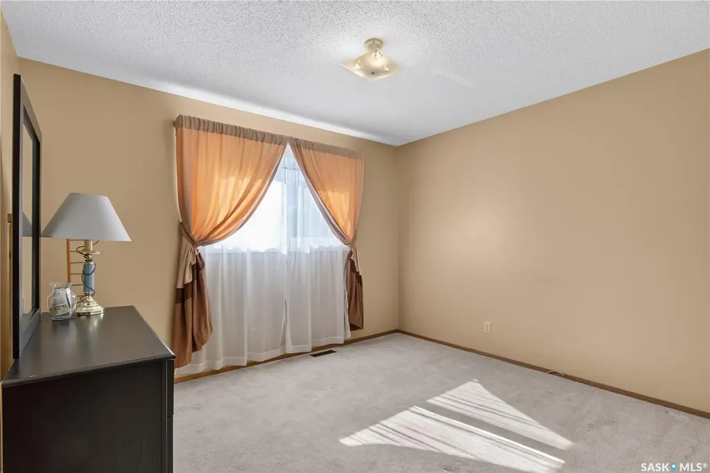 1112 11th Street Humboldt SK S0K 2A0