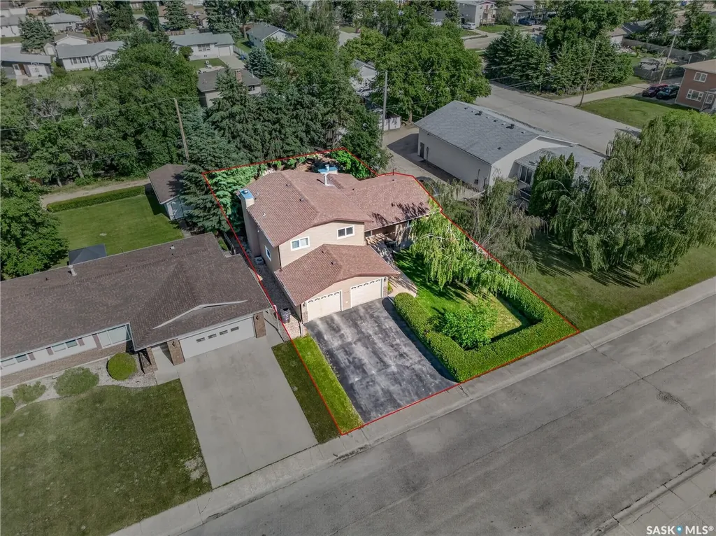 1112 11th Street Humboldt SK S0K 2A0