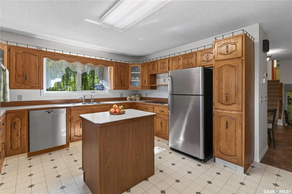 1112 11th Street Humboldt SK S0K 2A0