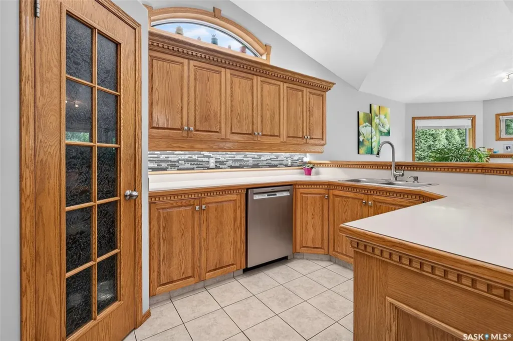 65 Flax Road Moose Jaw SK S6J 1L1