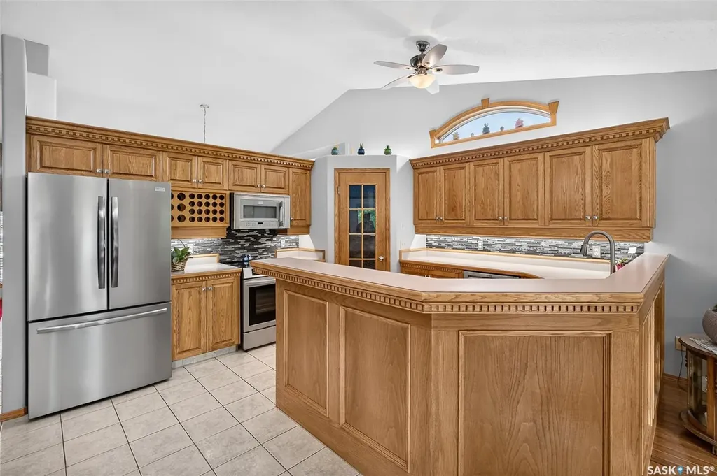65 Flax Road Moose Jaw SK S6J 1L1