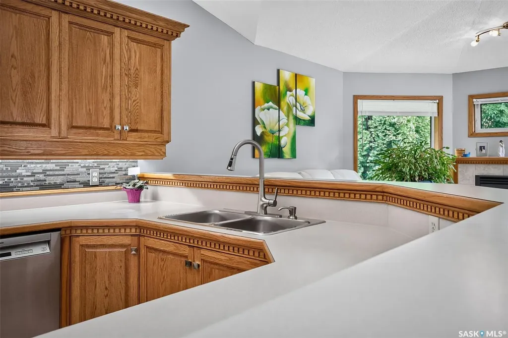 65 Flax Road Moose Jaw SK S6J 1L1