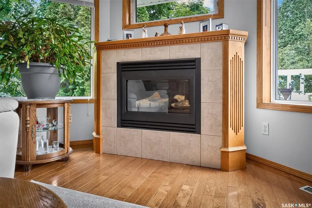65 Flax Road Moose Jaw SK S6J 1L1