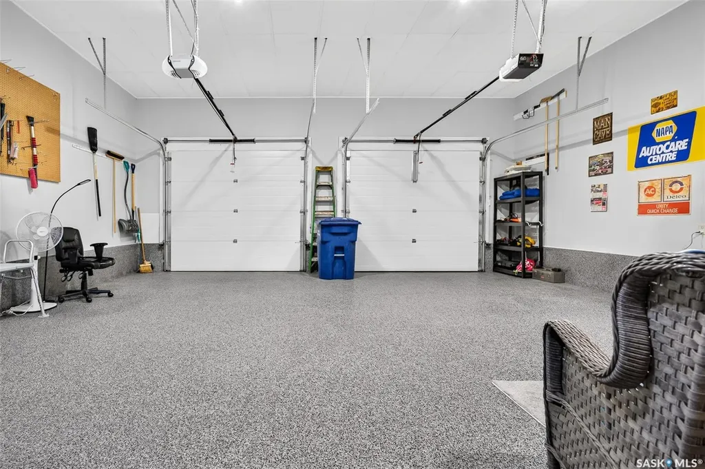 65 Flax Road Moose Jaw SK S6J 1L1