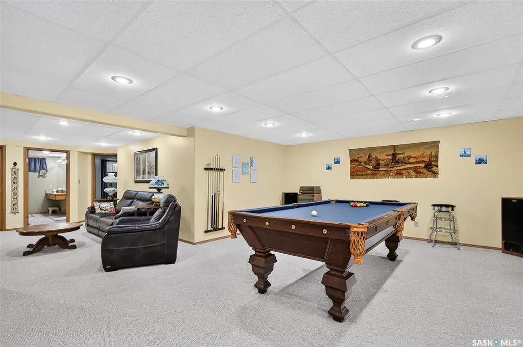 65 Flax Road Moose Jaw SK S6J 1L1