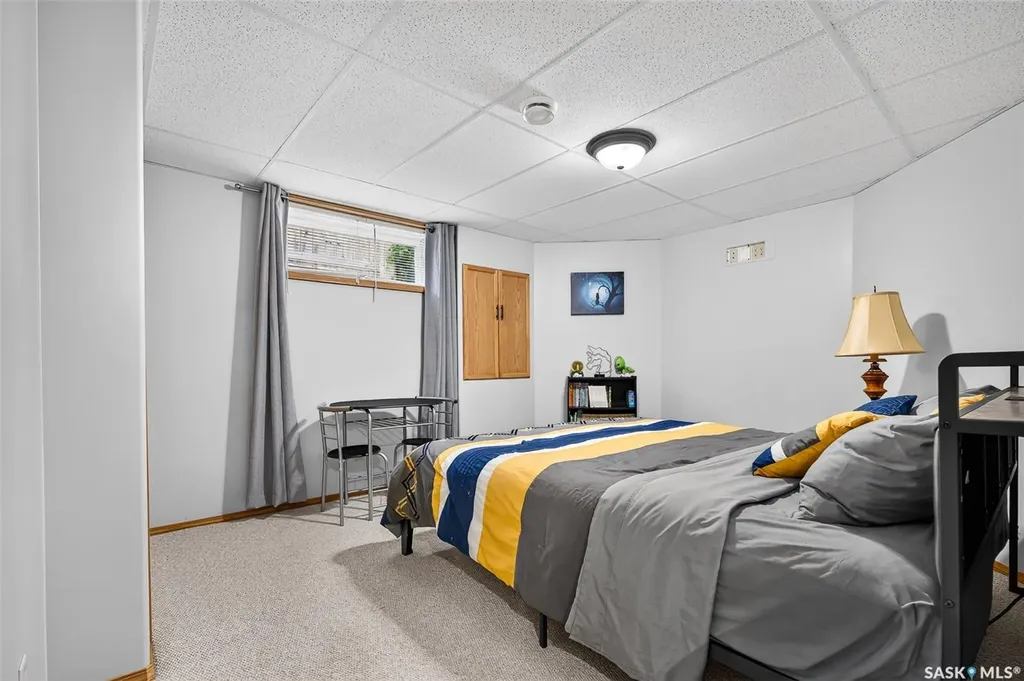 65 Flax Road Moose Jaw SK S6J 1L1