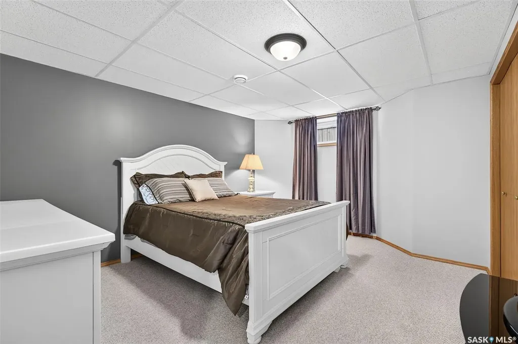 65 Flax Road Moose Jaw SK S6J 1L1