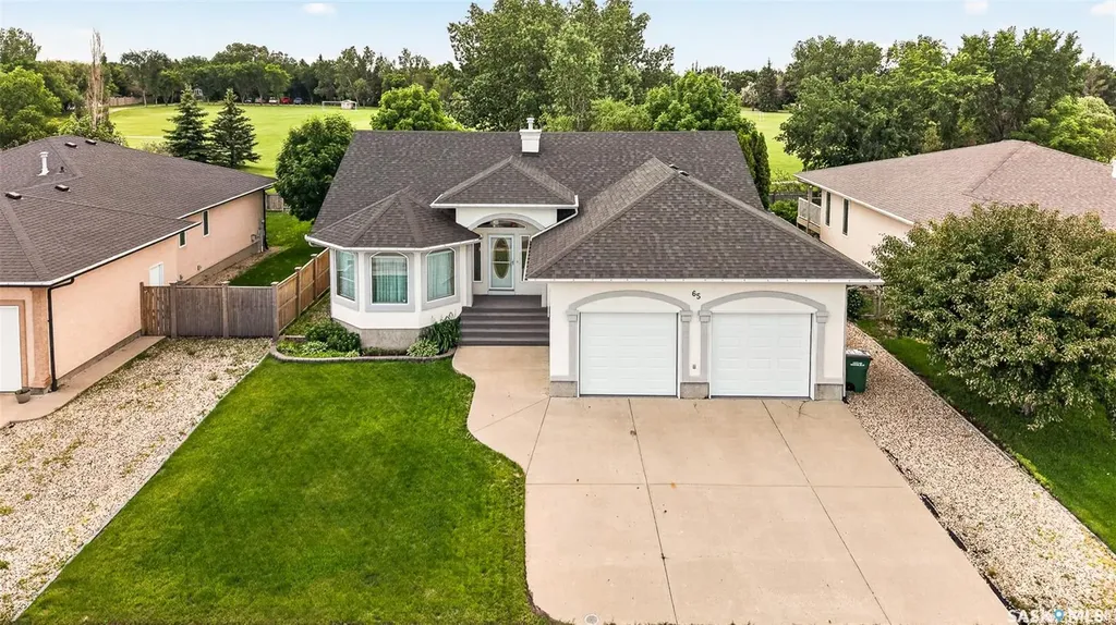 65 Flax Road Moose Jaw SK S6J 1L1