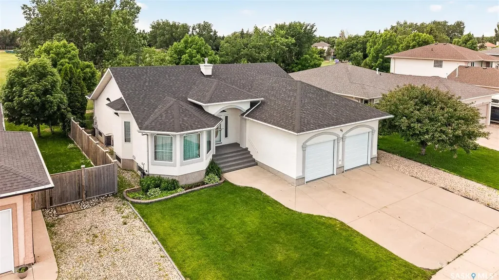 65 Flax Road Moose Jaw SK S6J 1L1