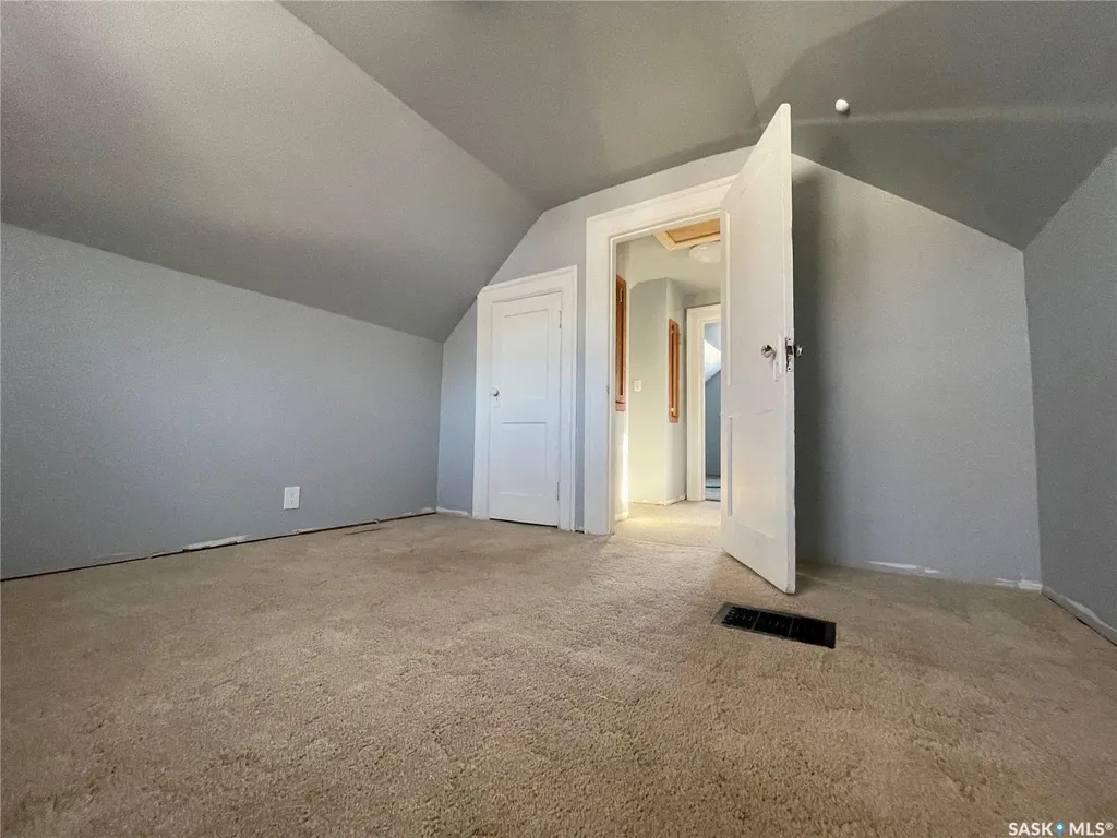 51 Tupper Avenue Yorkton SK S3N 1K9