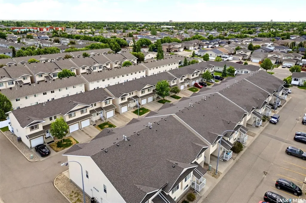 2751 Windsor Park Road Regina SK S4V 1B1