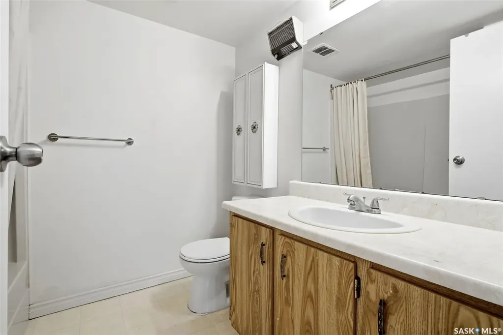 20 Kleisinger Crescent Regina SK S4R 7M3