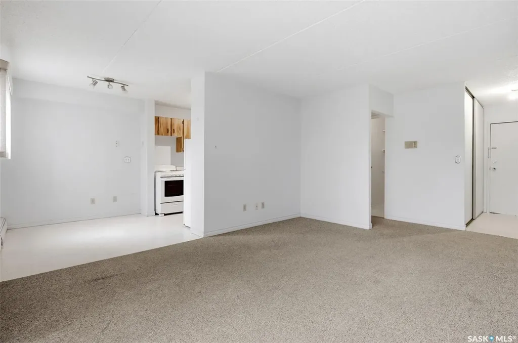 20 Kleisinger Crescent Regina SK S4R 7M3