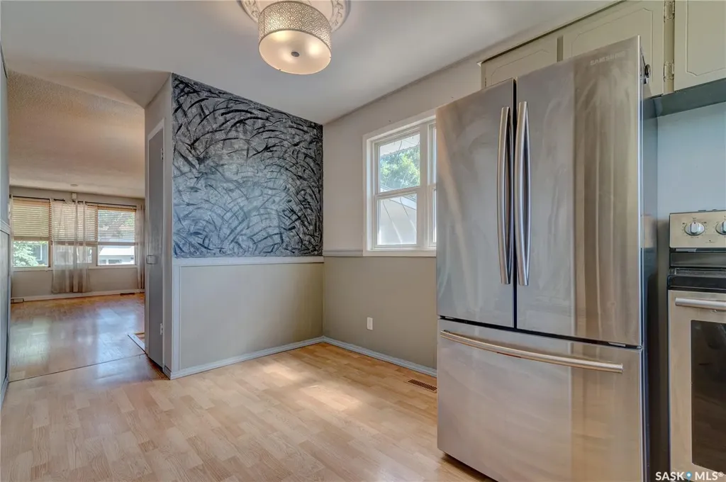 119 Bothwell Crescent Regina SK S4R 5Y7